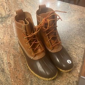 Brand new never been worn LLBean Bean Boots